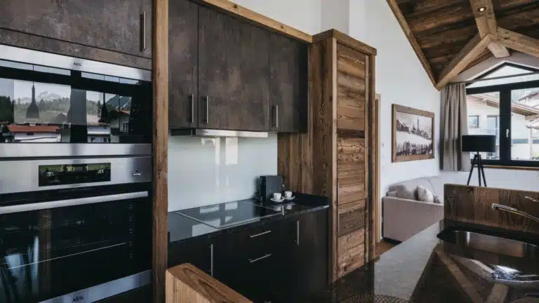 vaya-fieberbrunn-chalet-private-sauna-kc3bcche-1