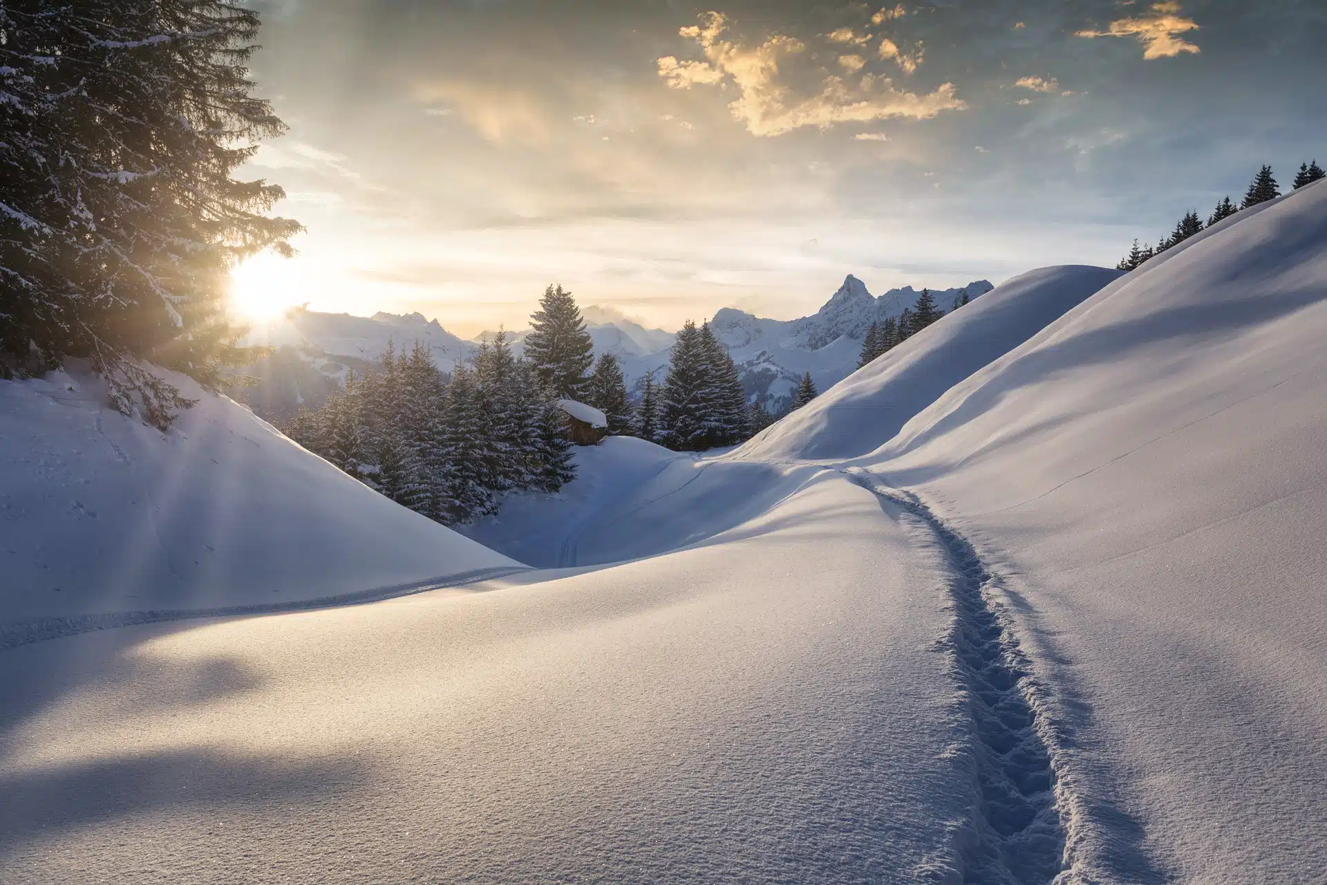 Winterlandschaft Montafon Bergspitze Zimba ©Andhall AdobeStock_307630999
