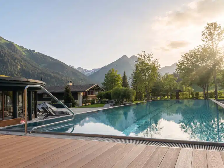 VAYA Lechtal Poolbereich Sommer VAYA Lechtal Poolbereich Sommer