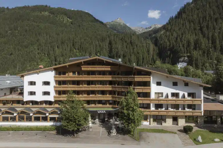 VAYA Lechtal Aussenansicht Sommer VAYA Lechtal Aussenansicht Sommer