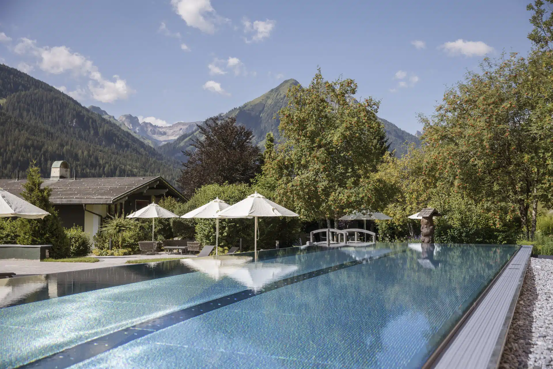 VAYA Lechtal Garten Pool Sommer VAYA Lechtal Garten Pool Sommer